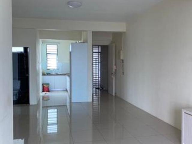 The Oasis Gelugor 1184sqft Sea View Corner Below Market Value