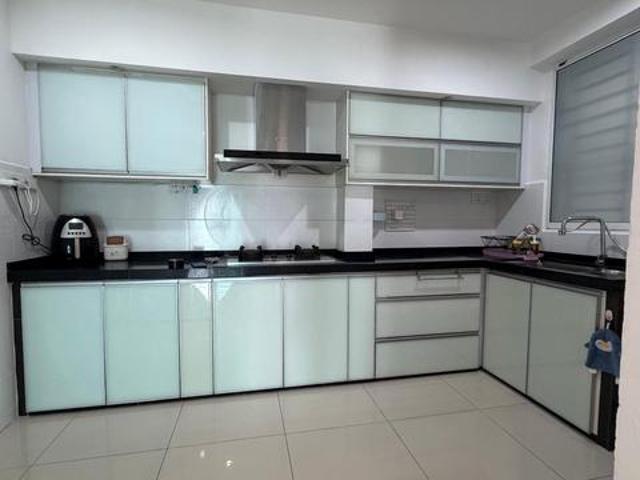 The Oasis Gelugor furnised