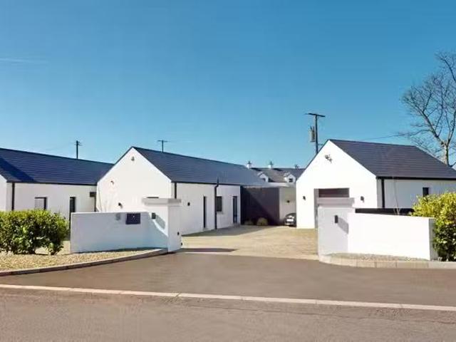 The Old School House, 9 Terrydoo Road
