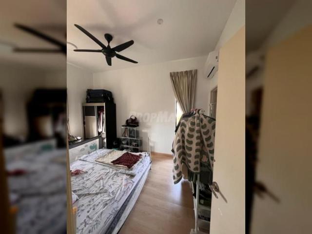 THE OLIVE @ SUNSURIA CITY, SEPANG RM1700 nego