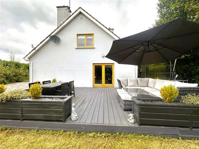 The Orchards, Lacka, Castleconnell, Limerick Michael Roberts Estate Agents 4834 MyHome. Ie Residential