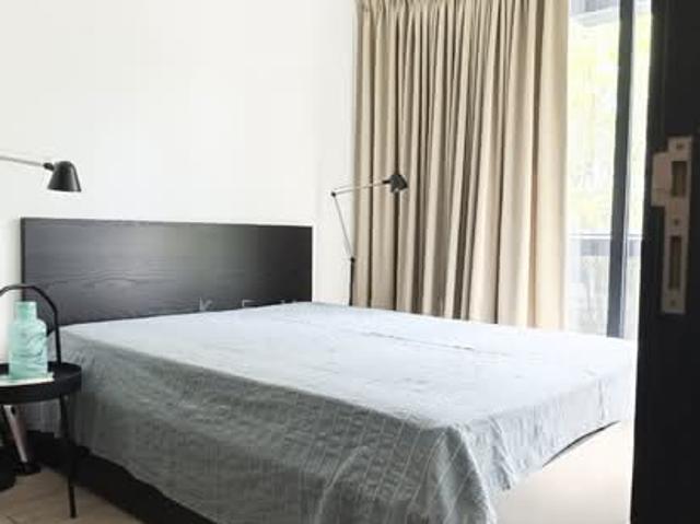 The Orient Condominium For Rent, $4,000, 2 Bed 2 Bath 624 sqft $6.41 psf