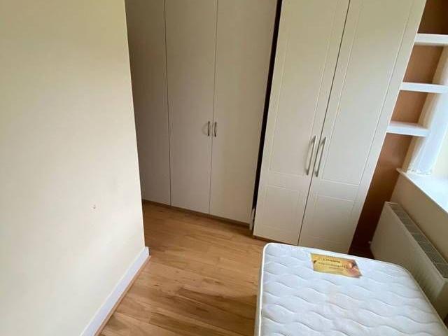 The Oval, Tullyvale, Cabinteely, Dublin 18