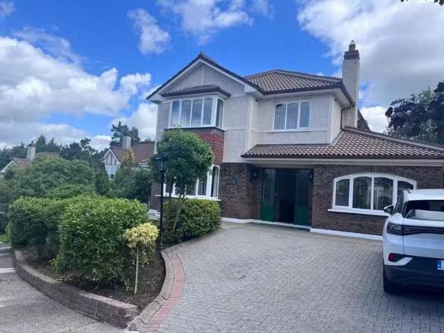 The Ovals, Rochestown Road, Rochestown, Co. Cork is for rent