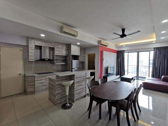 The Loft E 911 sqft Fully Furnished Renovated 2 Rooms