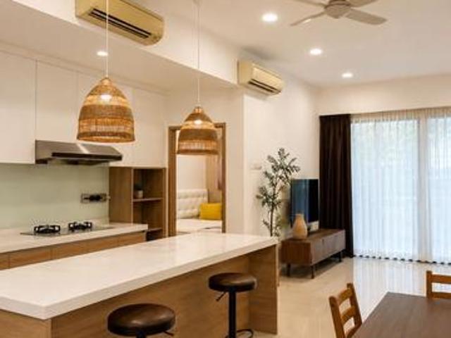 The Loft Imago for RENT 2R 2B FF Allow Airbnb
