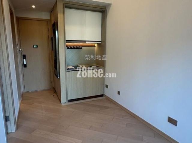 The Lohas Manor Hill [Agency Ads] High Floor 25 35|38/F,Tower 2 Bamboo Shoots ~ Lianjia Furniture Hints
