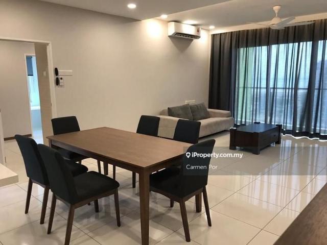 The Latitude Condominium, Mount Erskine, Tanjung Tokong