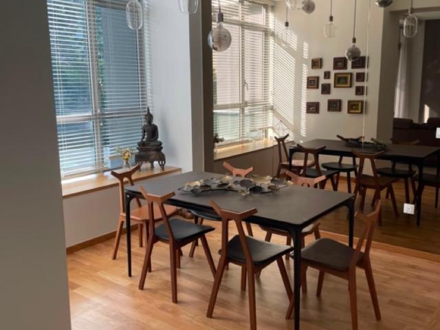 The Laurels @ Cairnhill Road Condominium For Sale, $4,188,000, 3 Bed 2 Bath 1,313 sqft $3,190.00 psf