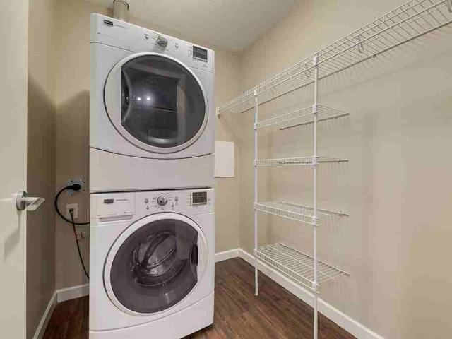 The Laurier 1 Bedroom Apartment for Rent at 200 & 200 Quarry Villas Se, Calgary, AB T2C 5L3 Quarry Park
