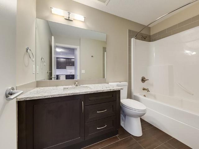 The Laurier 2 Bedroom Apartment for Rent at 200 & 200 Quarry Villas Se, Calgary, AB T2C 5L3 Quarry Park