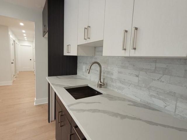 The Lawrence Quarters 2 Bedroom Apartment for Rent at 216 Rue Lawrence, Longueuil, QC J4V 2Z4 Greenfield Park