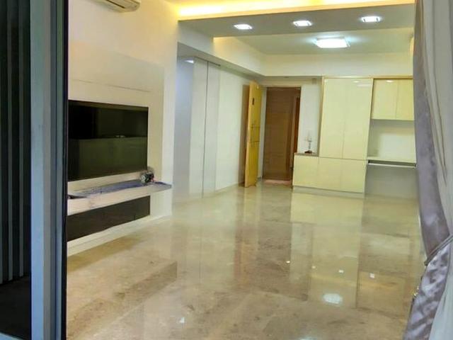 The Lakefront Residences D22, Condominium