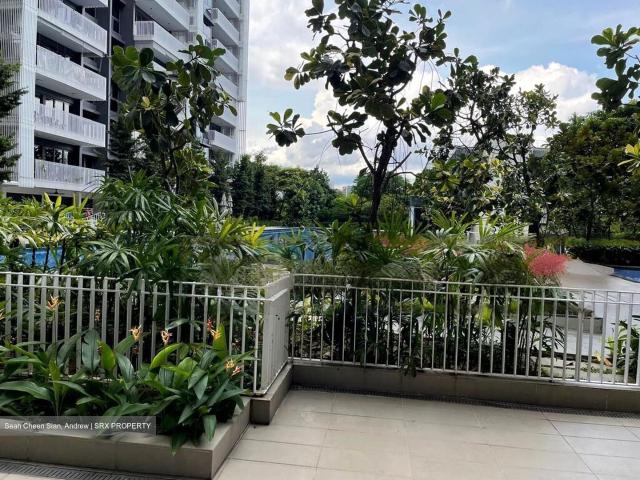 The Lakefront Residences D22, Condominium