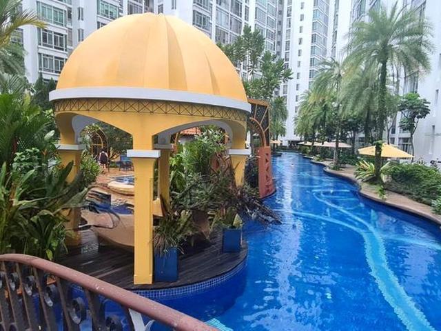 The Lakeshore D22, Condominium