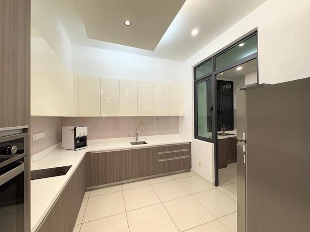 The Light Collection 1 Fully Furnished For Rent