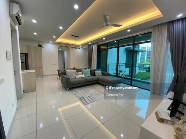 The Light Collection III, Gelugor