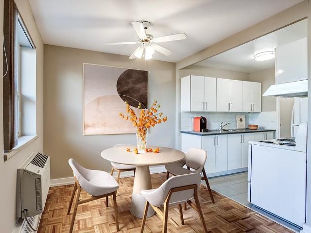 The Links Road 2 Bedroom Apartment for Rent at 24 Lord Seaton Court, Toronto, ON M2P 1T6 York Mills