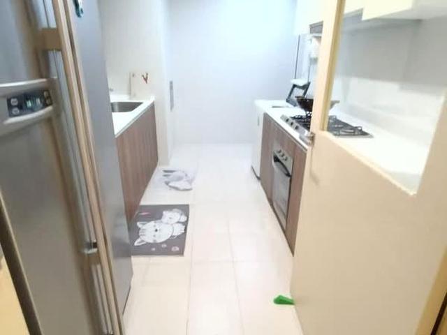 The Luxurie D19, Condominium