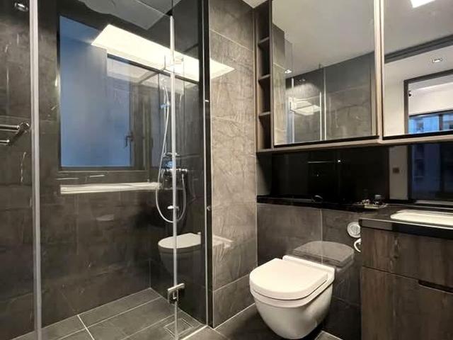 The M D7, Apartment