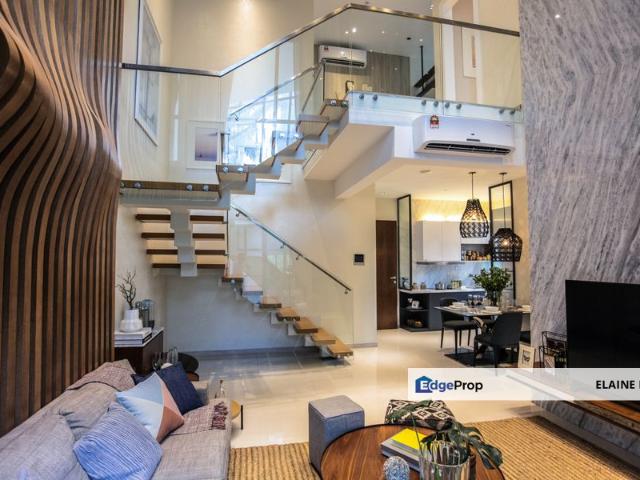 The M @ Medini Macrolink