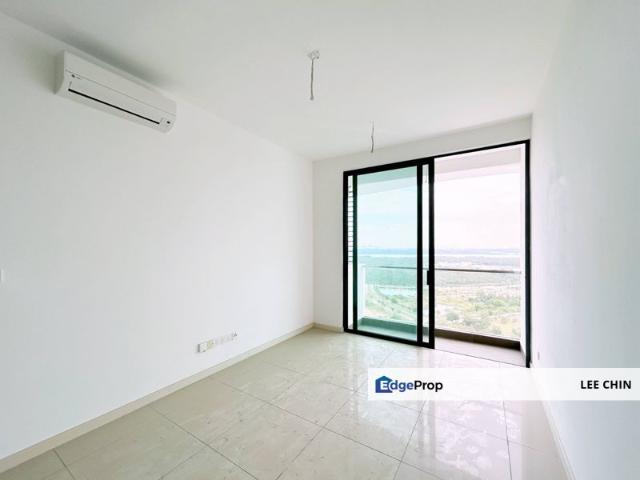 The M @ Medini Macrolink