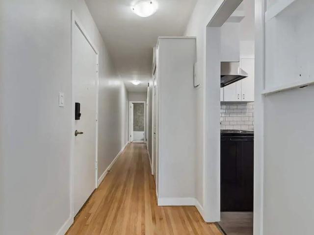 The Mount Royal 2 Bedroom Apartment for Rent at 2416 14 St Sw, Calgary, AB T2T 3T6 Mount royal