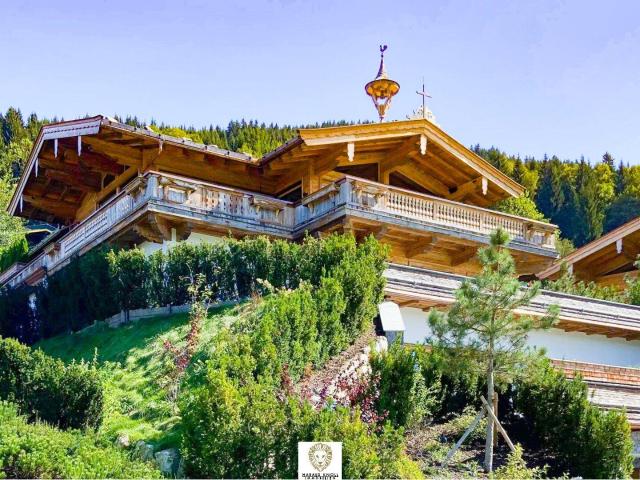 The Mountain Retreat Luxuschalet bei Kitzbühel