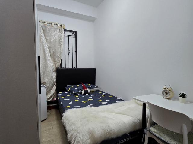 The Mayfair D22, Condominium