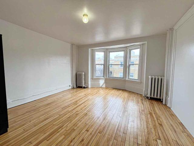 The Mackenzie Apartments 1 Bedroom Apartment for Rent at 191 Mcleod St, Ottawa, ON K2P 0Z8 Centretown