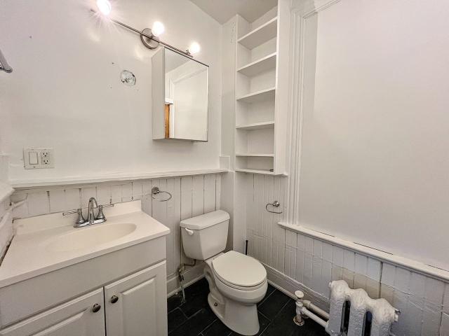 The Mackenzie Apartments 4 Bedroom Apartment for Rent at 191 Mcleod St, Ottawa, ON K2P 0Z8 Centretown