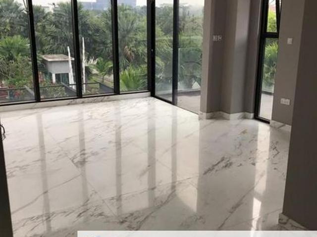 The Maisons, Perdana Lakeview East