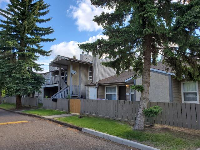 The Maples 2 Bedroom Home for Rent at 1919 147 Ave Nw, Edmonton, AB T5Y 2K3 Fraser