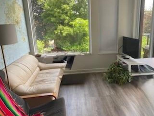 The Marbella 1 Bedroom Apartment for Rent at 28 Pretoria Ave, Ottawa, ON K1S 1W7 The Glebe