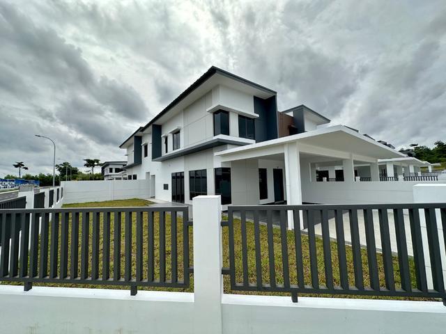The Maris Desaru Coast NEW DIRECT OWNER Corner Lot Cluster House