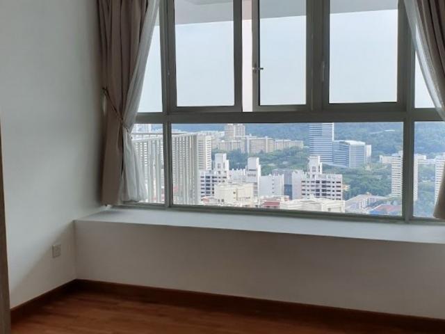 The Metropolitan Condominium For Rent, $7,500, 3 Bed 3 Bath 1,356 sqft $5.53 psf