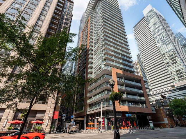 The Mercer Condos | 8 Mercer St | 7 Condos for Sale & 4 Condos for Rent | Condos. Ca