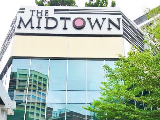 The MidTown Mall Shop For Sale, $2,500,000780 sqft $3,205.00 psf