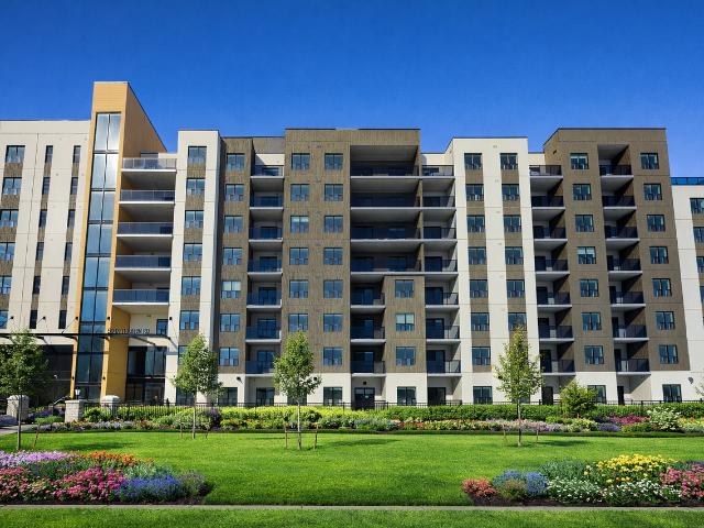 The Millbrook 3 Bedroom Apartment for Rent at 50 Otterbein Rd, Kitchener, ON N2B 0B3 Grand River North