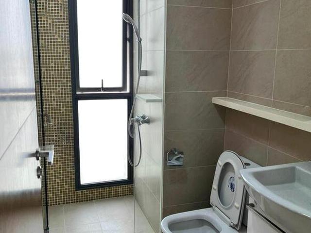 The Miltonia Residences D27, Condominium