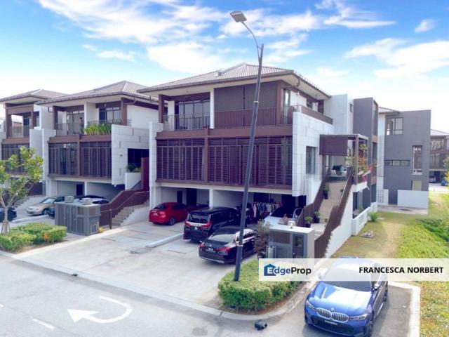 END LOT FULLY RENOVATED 3 STOREY TERRACE HOUSE FOR SALE AT THE MULIA RESIDENCES, CYBERJAYA