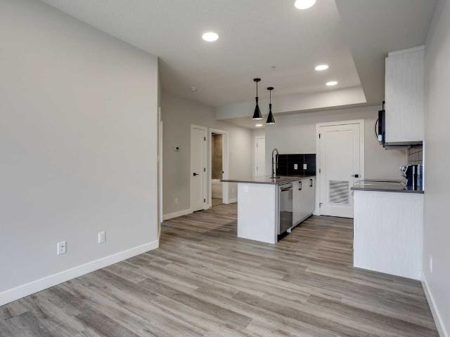 The Muse Off Whyte 2 Bedroom Apartment for Rent at 10119 85 Ave Nw, Edmonton, AB T6E 3T5 Strathcona