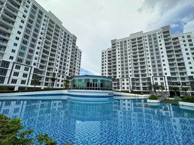 The Navens Condominium Alma A2 Block Corner Unit For Sale