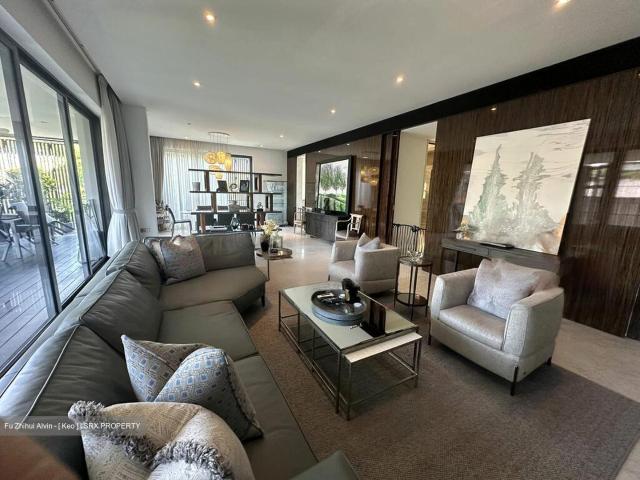 The Nassim D10, Condominium