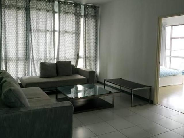 The Saffron, Sentul