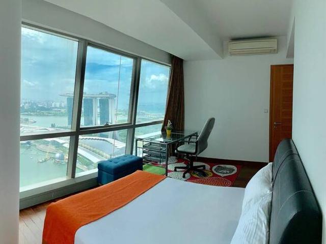 The Sail [Marina bay], Spacious Studio with laundry Services.