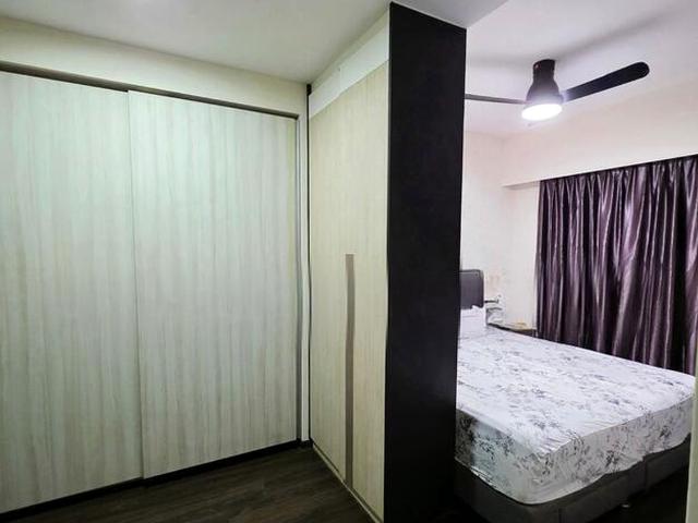 The Santorini D18, Condominium