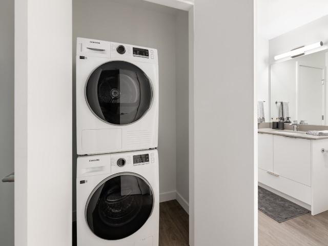 The Scott 1 Bedroom Apartment for Rent at 711 & 711 Hillside Avenue, Victoria, BC V8T 0E7 Burnside