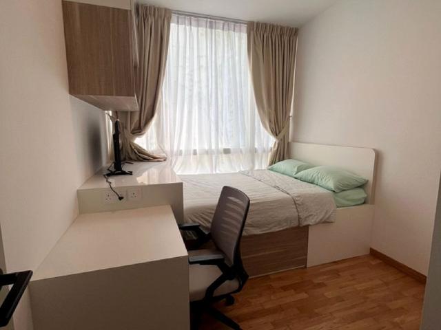 The Sea View D15, Condominium