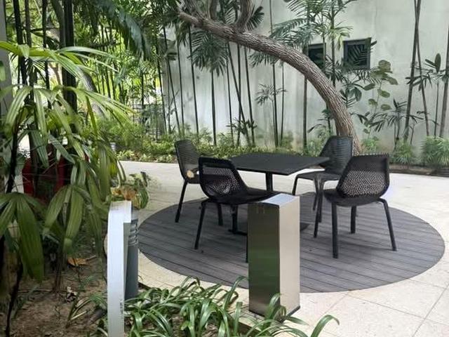 The Seawind D15, Condominium